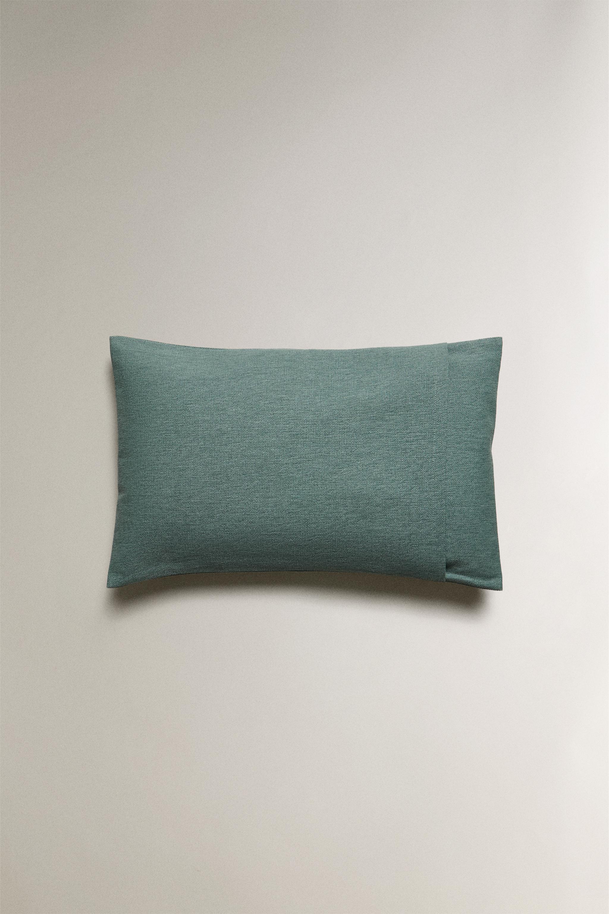 PLAIN CUSHION COVER